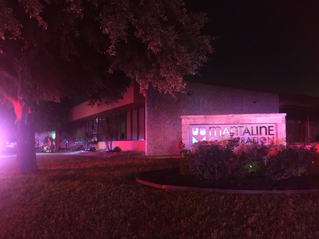 San Antonio Fire Is Responding To A Structure Fire At Dividend Drive - Texas Fire Map